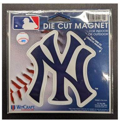 New York Yankees NY  4.5" X 6" Die Cut Logo Car Magnet